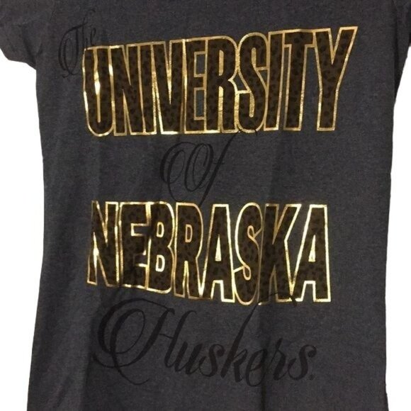 Gameday Couture University of Nebraska T Shirt S Grey Huskers Short Sleeves - Picture 2 of 4